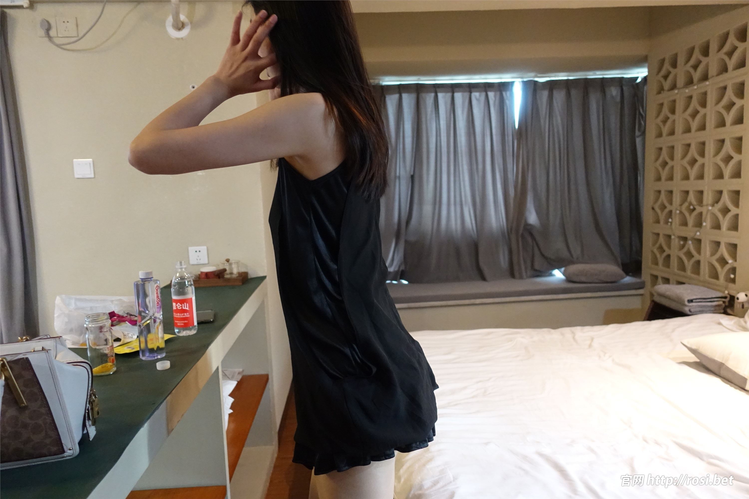 ROSI写真 2023.10.23 NO.4340